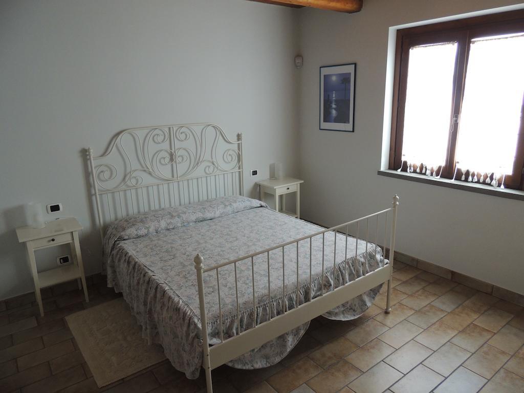 Colle Delle Meraviglie Fratticciola Selvatica Camera foto